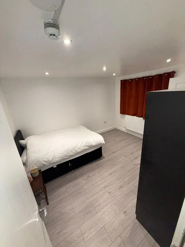 Main image of property: Cadogan Close, Harrow, Middlesex, HA2
