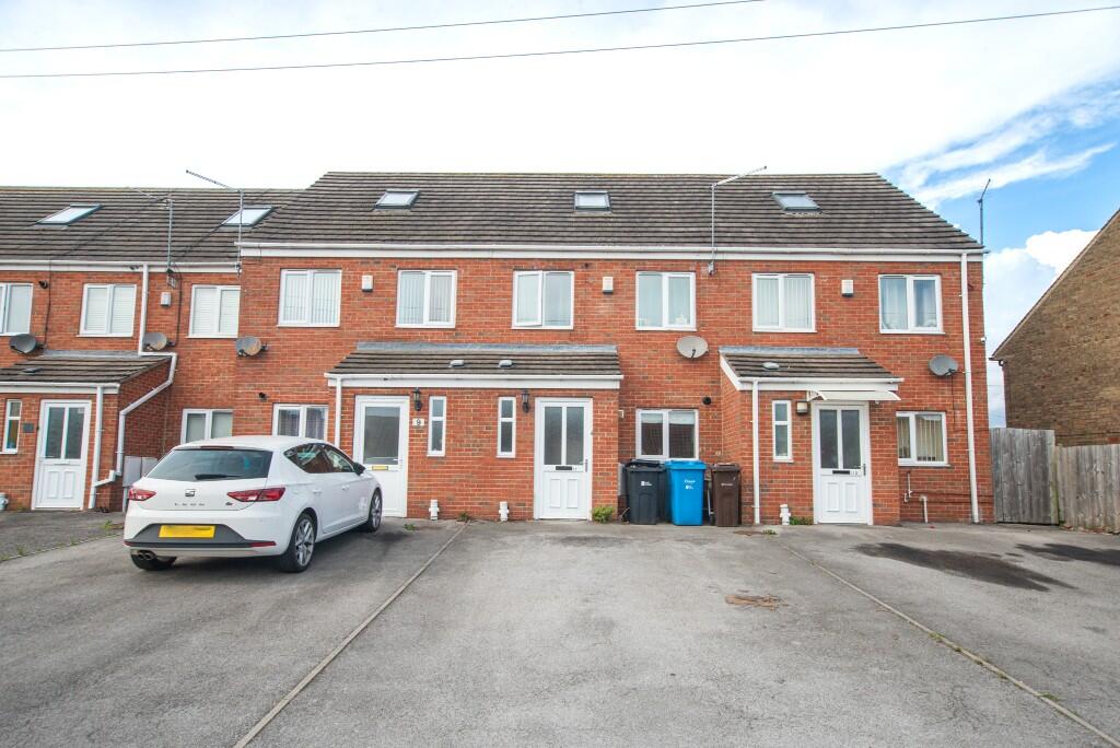 Main image of property: Douglas Road, Hull, East Riding Of Yorkshire, HU8