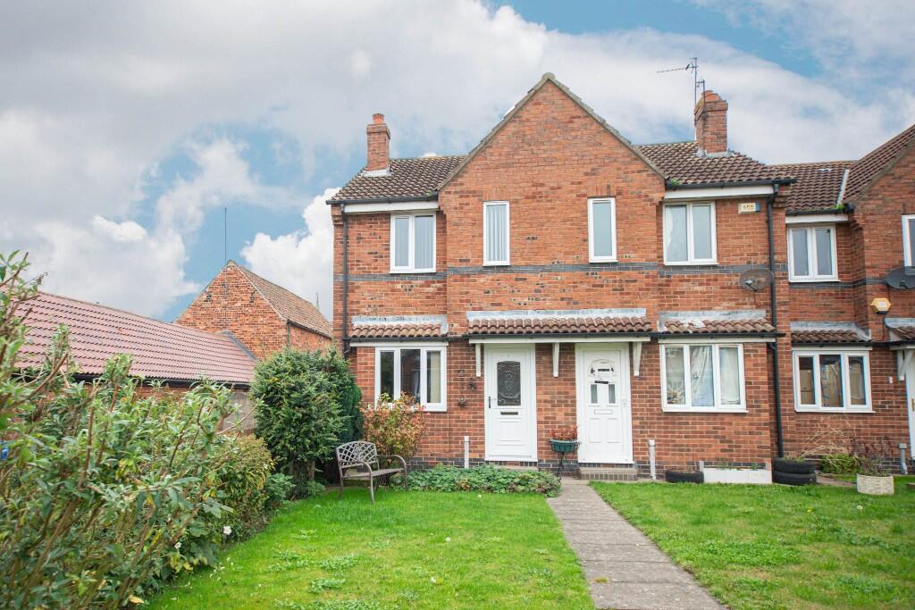 Main image of property: Old Farm Close, HU12