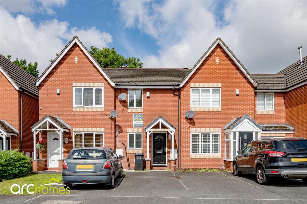 Main image of property: Emlyn Street, Hindley