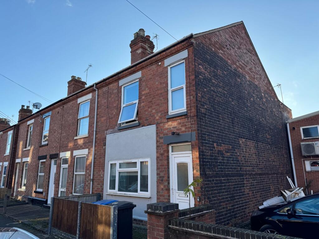 Main image of property: 17 Oxford Street, Long Eaton, NG10