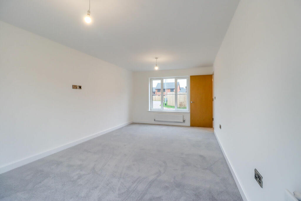 Additional property image - Alderwood Gardens, Aston, Nantwich