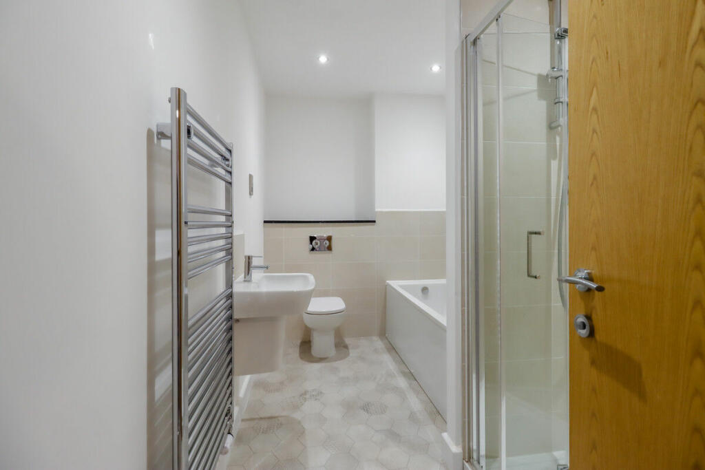 Additional property image - Alderwood Gardens, Aston, Nantwich