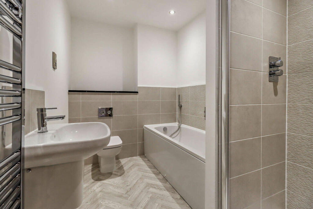 Additional property image - Alderwood Gardens, Aston, Nantwich