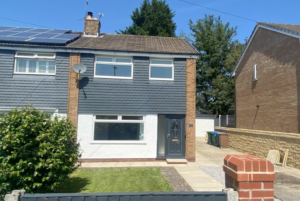 Main image of property: Royal Avenue, Heywood, Greater Manchester, OL10