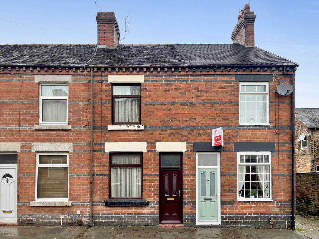 Main image of property: 6 Taylor Street, Newcastle, Staffordshire ST5 9NB