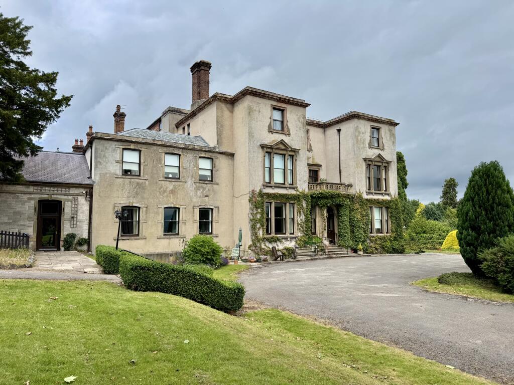 Main image of property: Flat 14, Llannerch Hall, Llannerch Park, St. Asaph, Denbighshire LL17 0BD
