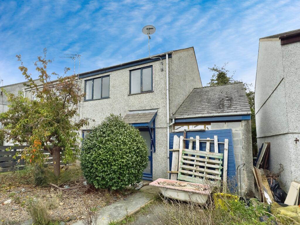 Main image of property: 20 Nant Y Glyn, Llanrug, Caernarfon, Gwynedd LL55 4AH
