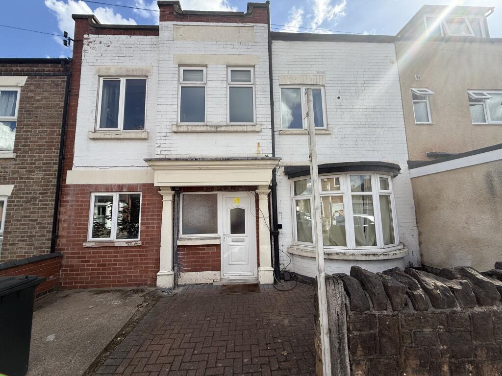 Main image of property: 41 Middleton Street, Beeston, Nottingham, Nottinghamshire NG9 1BB
