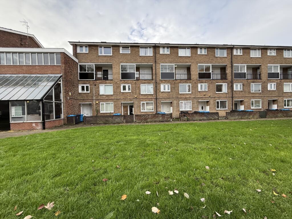 Main image of property: 39 Brindley Court, Wilkins Drive, Allenton, Derby, Derbyshire DE24 8YR