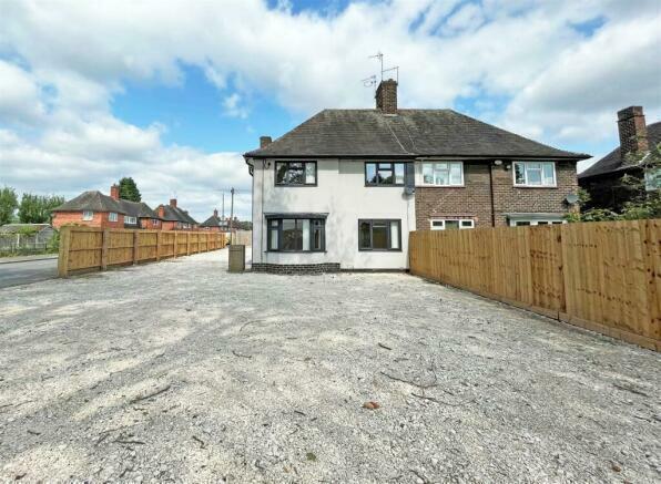 Main image of property: 262 Valley Road, Nottingham, Nottinghamshire NG5 1HQ