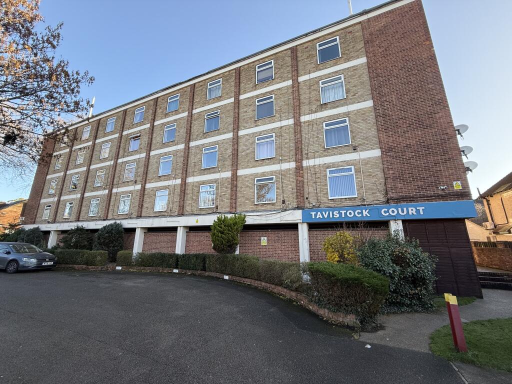 Main image of property: 2 Tavistock Court, Nottingham NG5 2EH