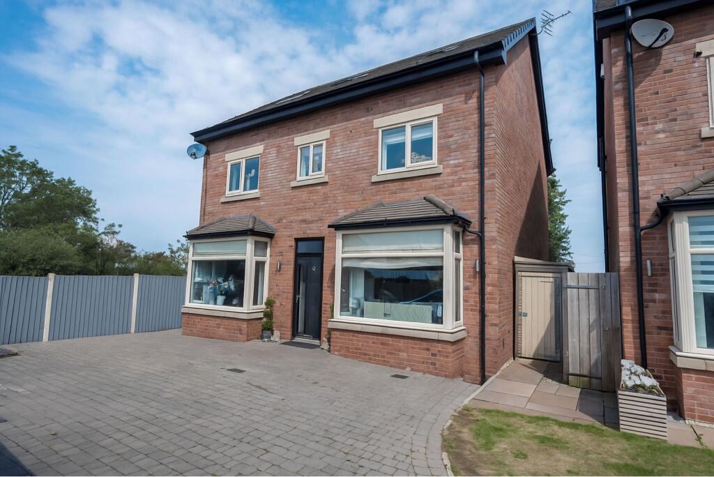 Main image of property: The Gravel, Mere Brow, Preston, Lancashire