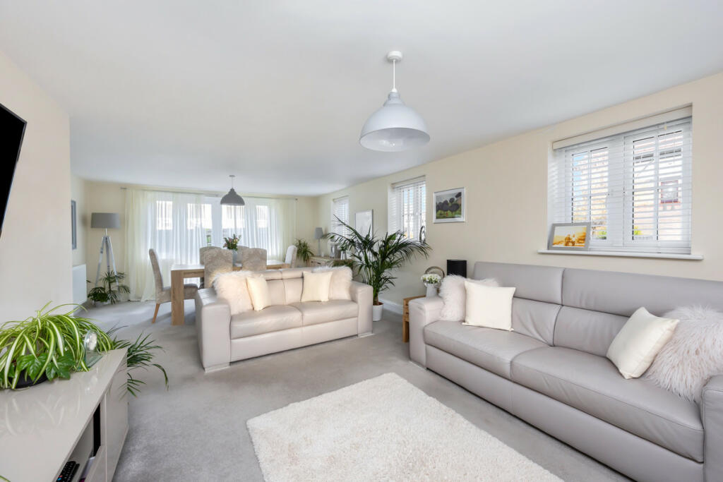 Additional property image - Oak Fields, Hailsham, BN27