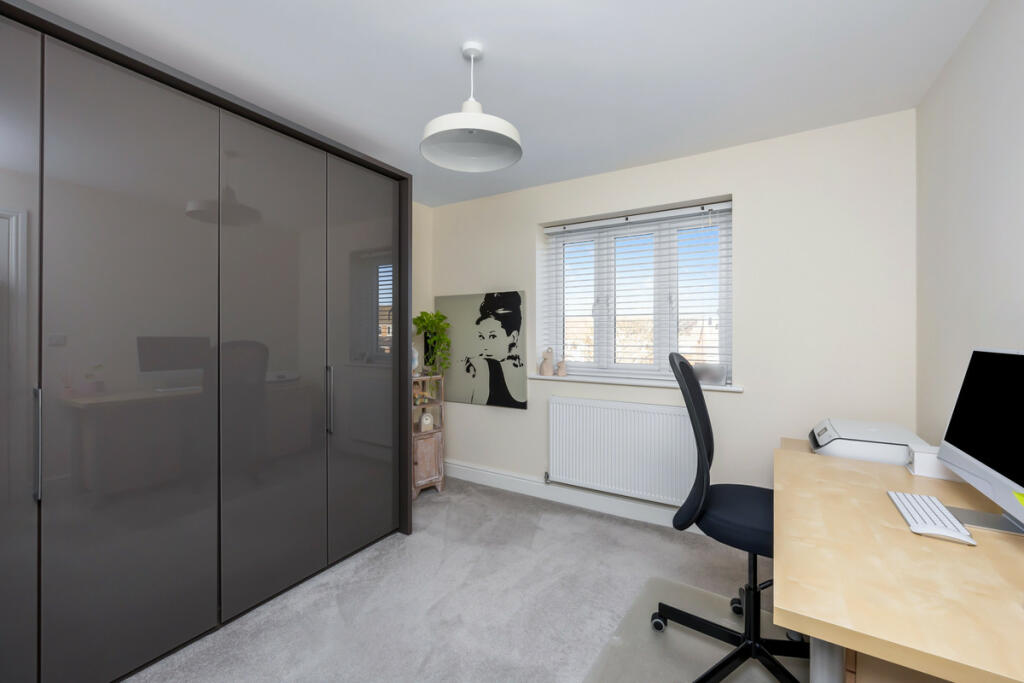 Additional property image - Oak Fields, Hailsham, BN27