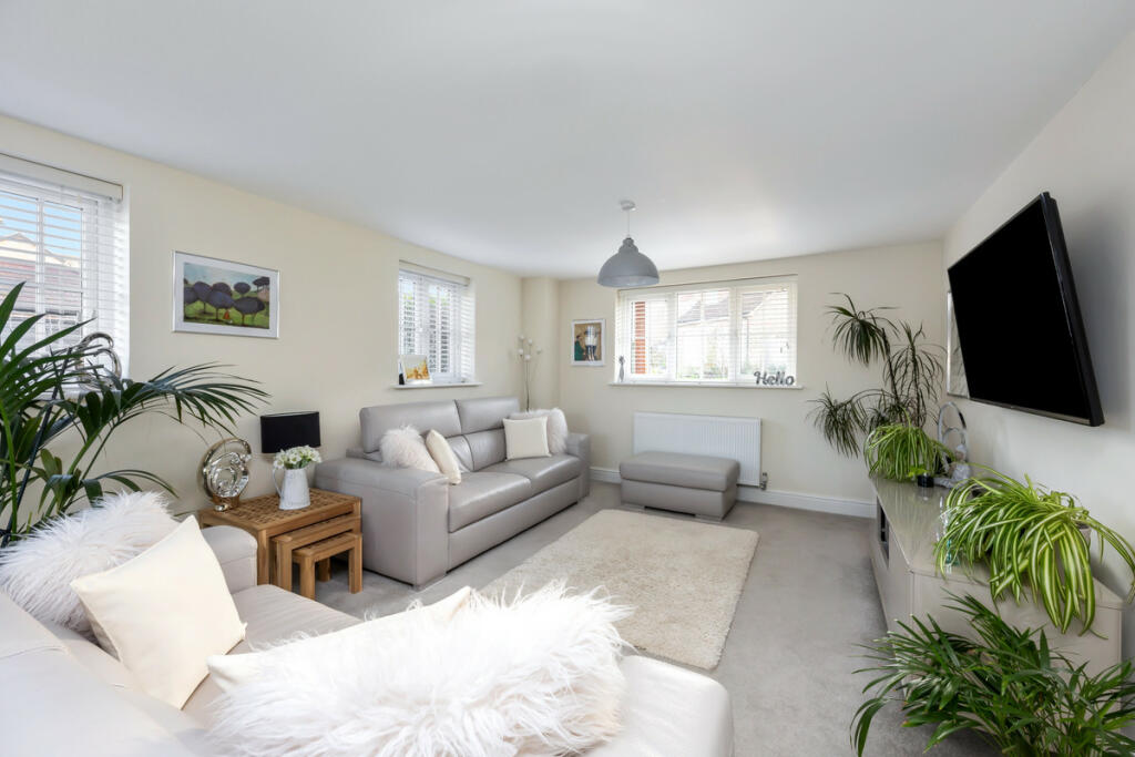 Additional property image - Oak Fields, Hailsham, BN27