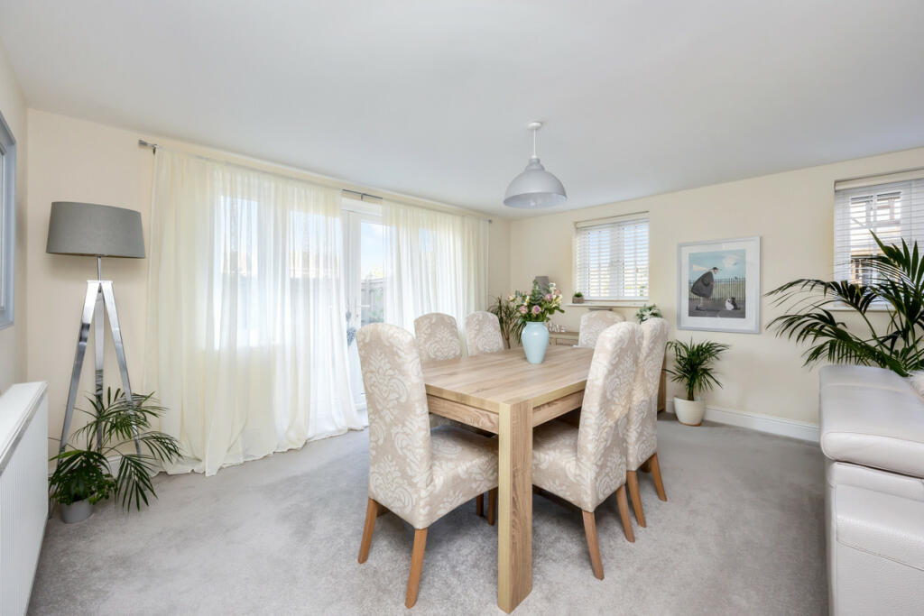 Additional property image - Oak Fields, Hailsham, BN27