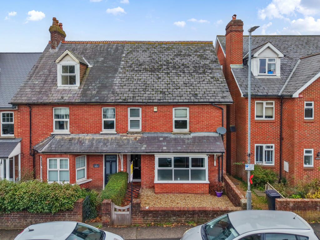 Main image of property: Hailsham Road, Heathfield, TN21