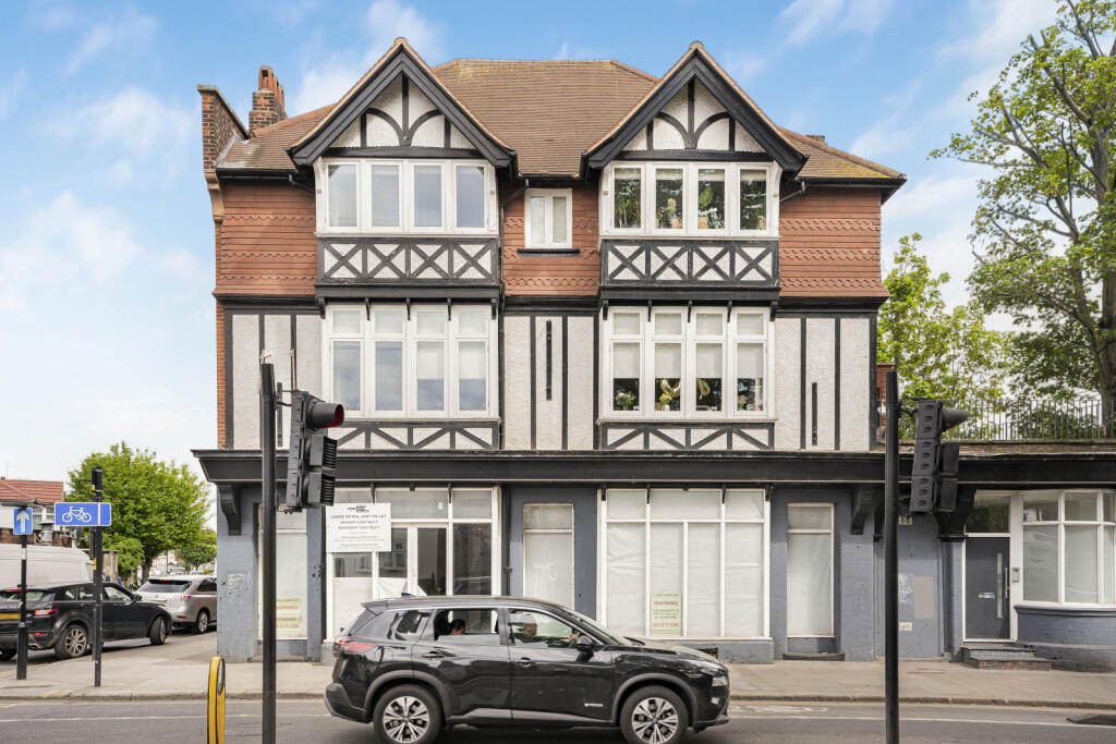 Main image of property: William Court, Hertford Road , N9 7HH