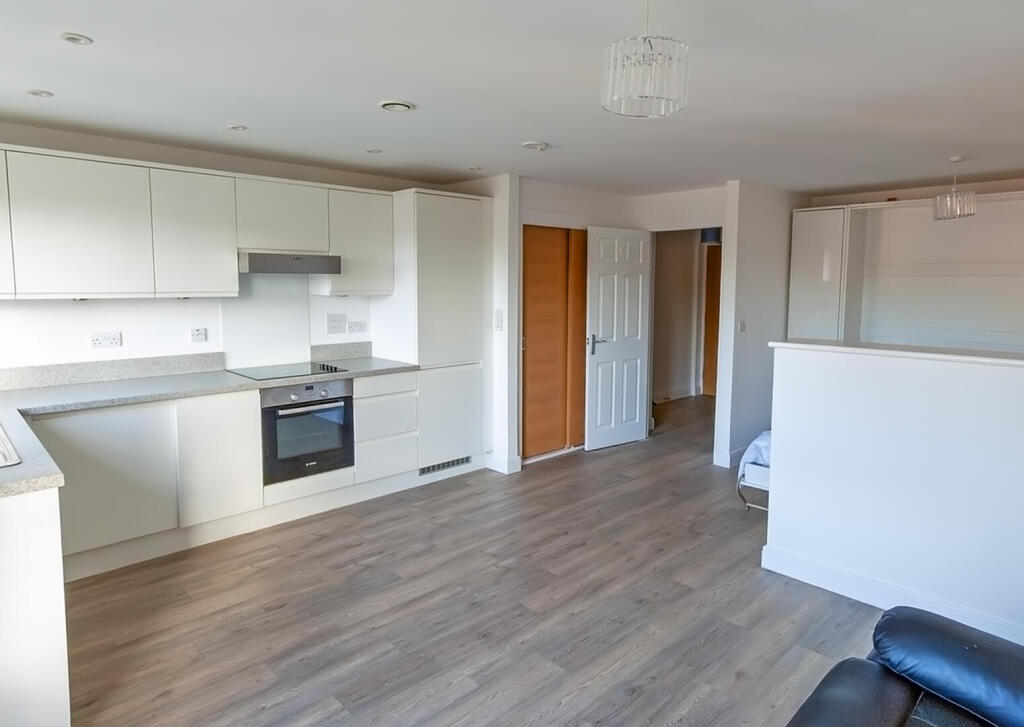 Main image of property: Guildgate house, High Street, Crowthorne