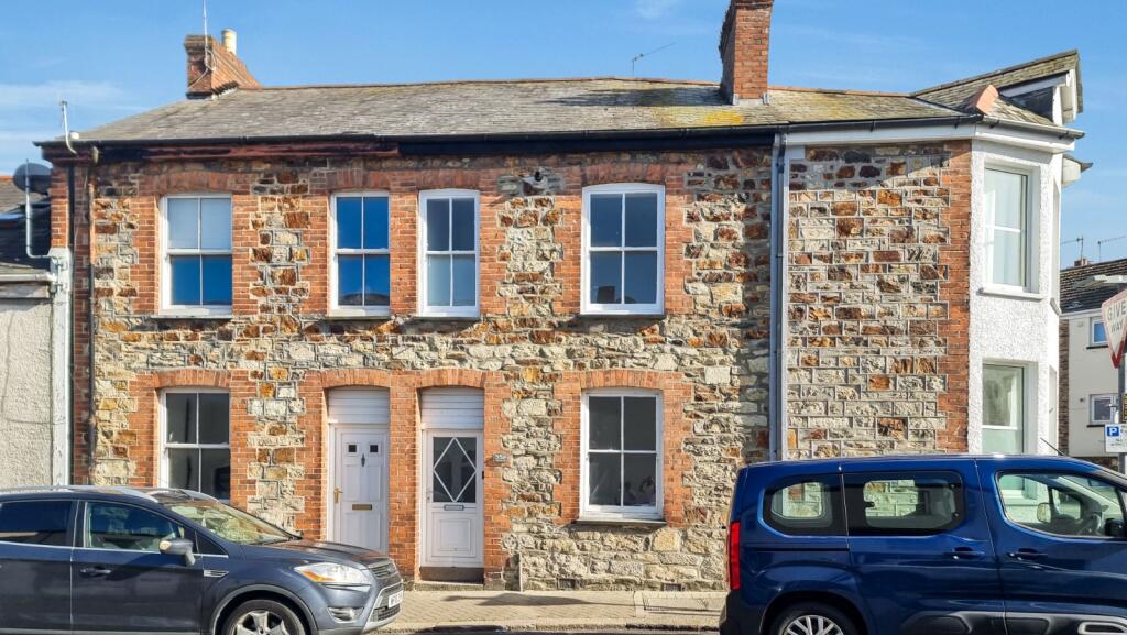 Main image of property: Kenwyn Street, Truro, TR1