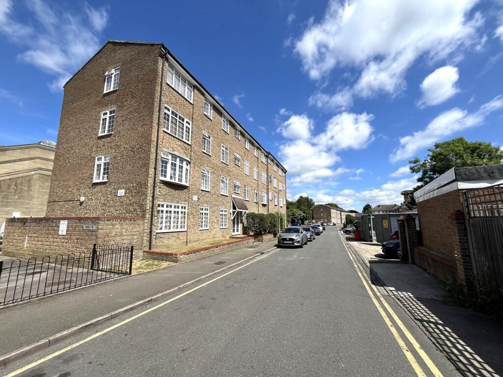 Main image of property: Sopwith Avenue, Chessington, Surrey. KT9 1QE