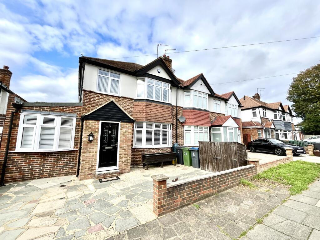 Main image of property: Gosbury Hill, Chessington, Surrey. KT9 1BT
