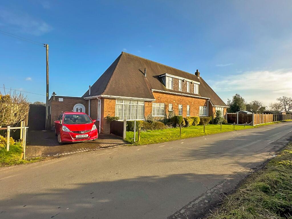 Main image of property: Patshull Road, Albrighton, WV7