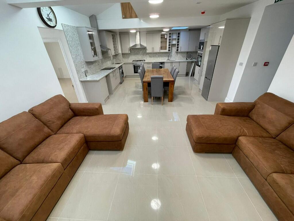 Main image of property: Cheriton Avenue, Ilford, London, IG5