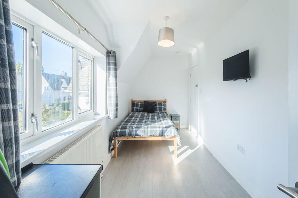 Main image of property: Lawrence Road, Cirencester, Gloucestershire, GL7 1SD