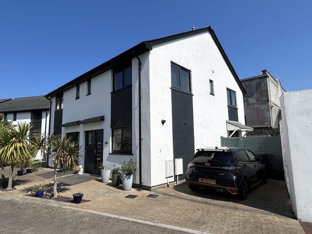 Main image of property: Museum Way, Torquay, TQ1