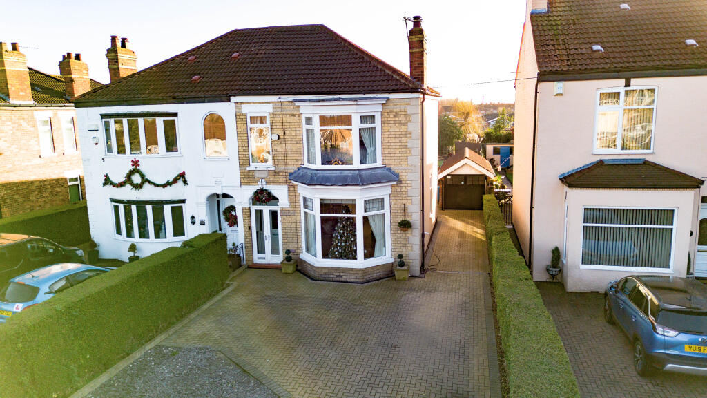 Main image of property: Holderness Road, Hull, HU9