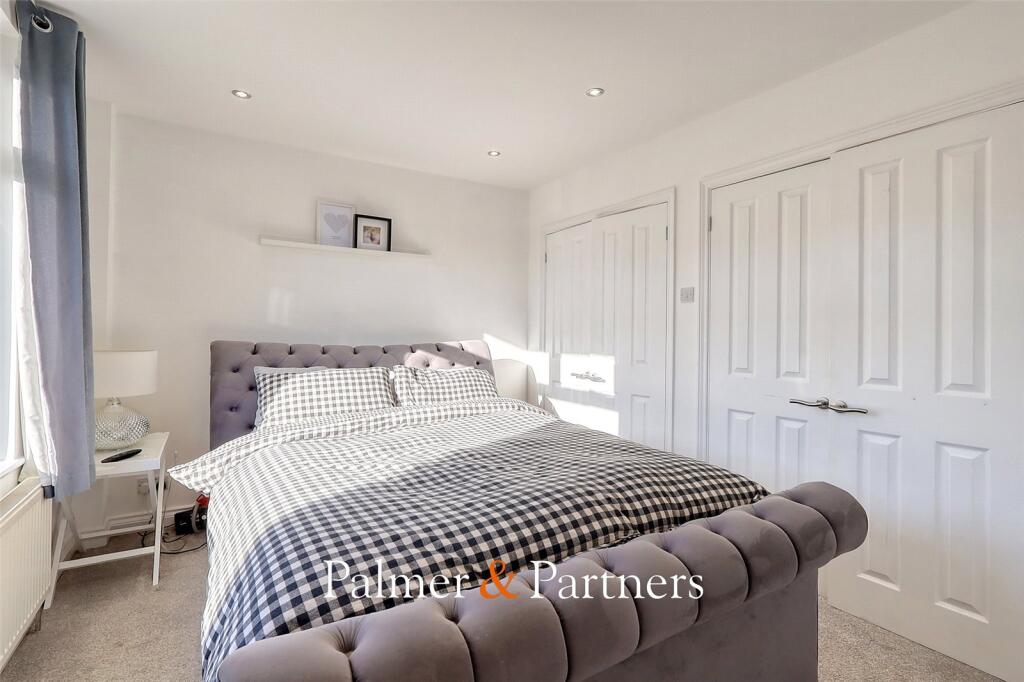 Additional property image - Skinners Lane, Chelmsford, Essex, CM2