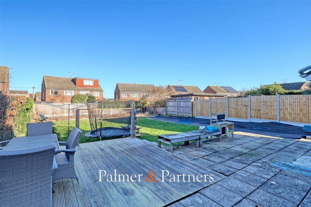 Additional property image - Skinners Lane, Chelmsford, Essex, CM2