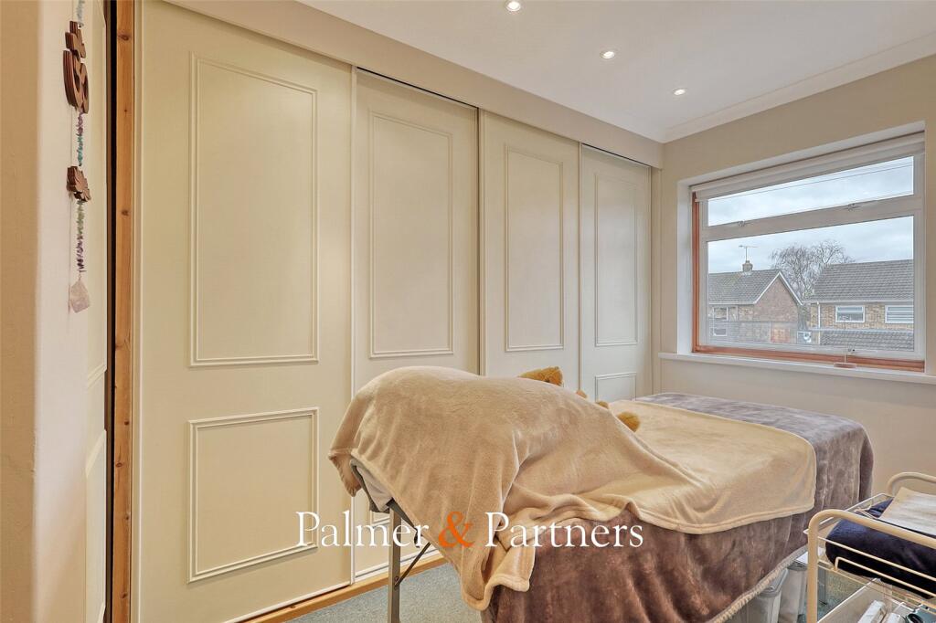 Additional property image - Falmouth Road, Springfield, Chelmsford, Essex, CM1