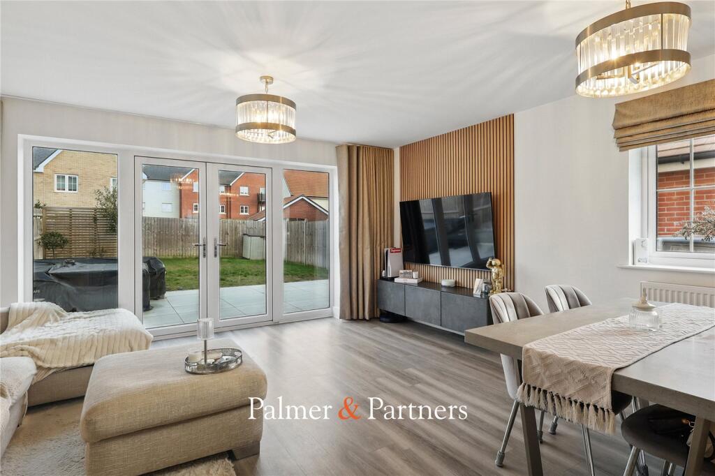 Main image of property: Weale Close, Hatfield Peverel, Chelmsford, Essex, CM3