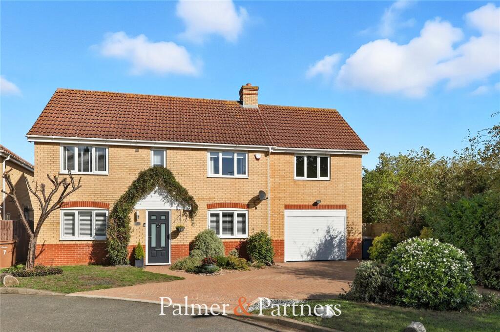 Main image of property: Whitfield Link, Moulsham, Chelsmford, Essex, CM2
