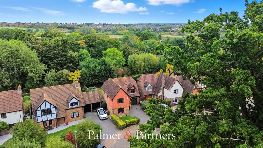 Main image of property: Vellacotts, Chelmsford, Essex, CM1