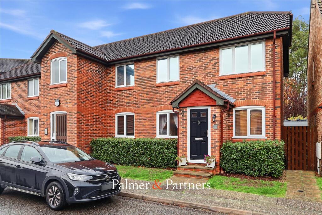 Main image of property: Ramshaw Drive, Chelmer Village, Chelmsford, Essex, CM2