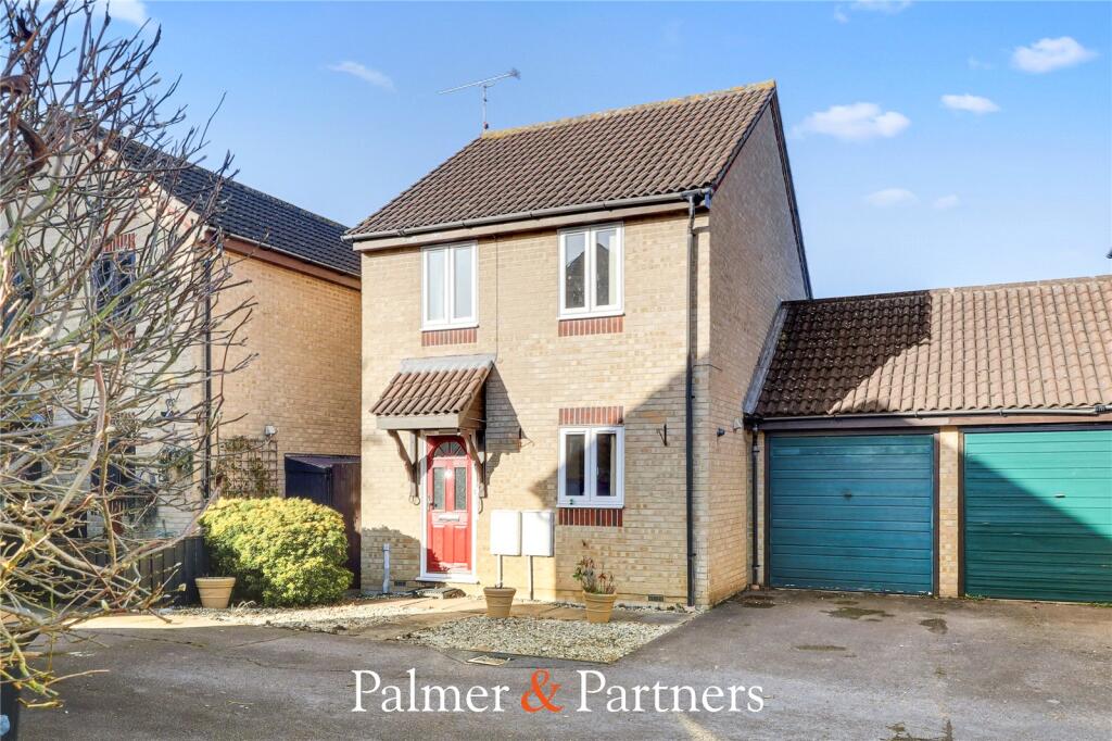 Main image of property: Robert Close, Springfield, Chelmsford, Essex, CM2