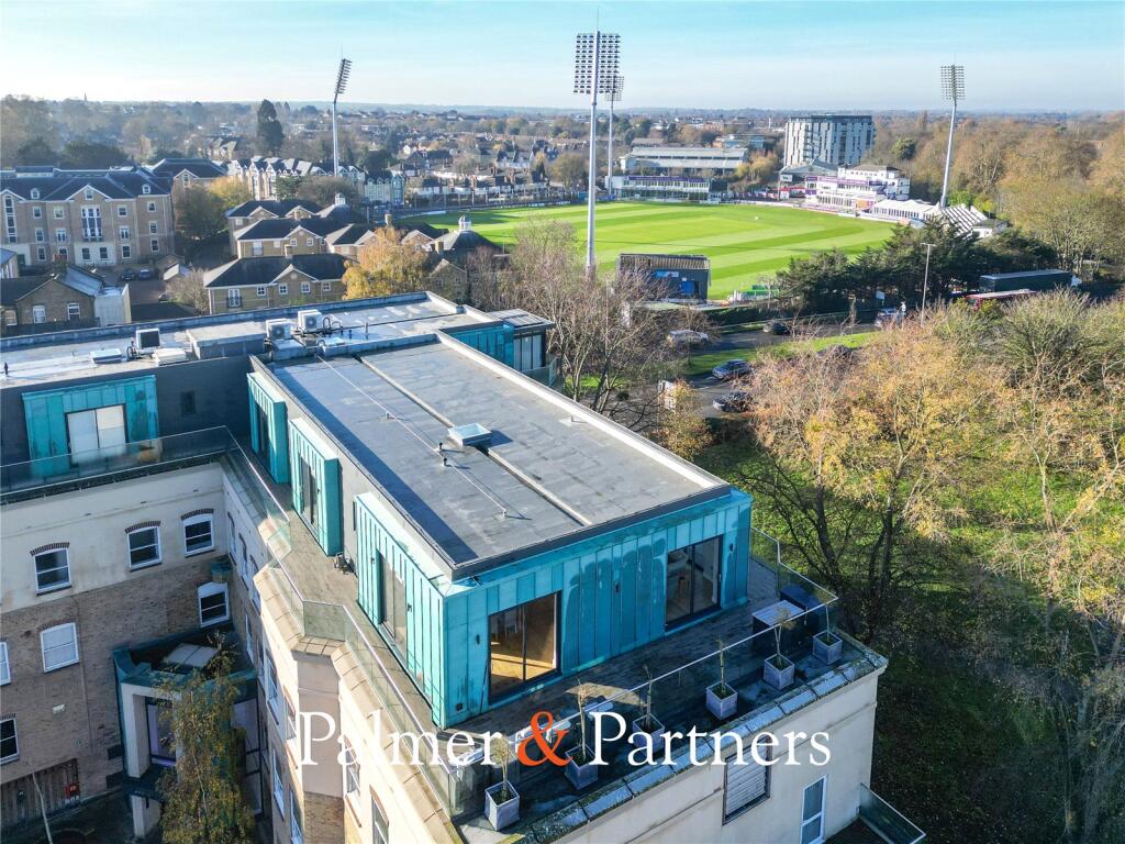 Main image of property: New London Road, Chelmsford, Essex, CM2