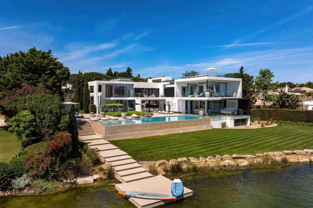 Main image of property: Algarve, Quinta Do Lago