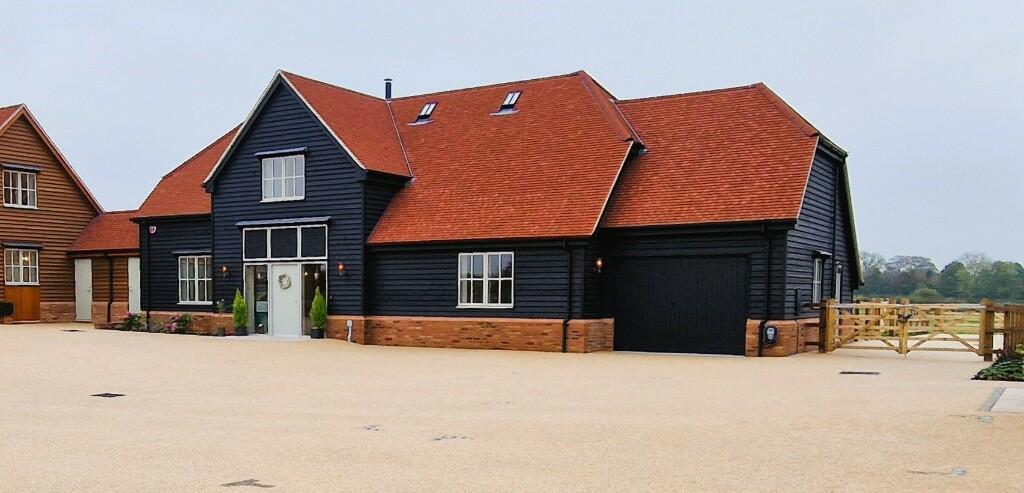 Additional property image - Rabley Heath,
Codicote,
Welwyn,
AL6 9UG