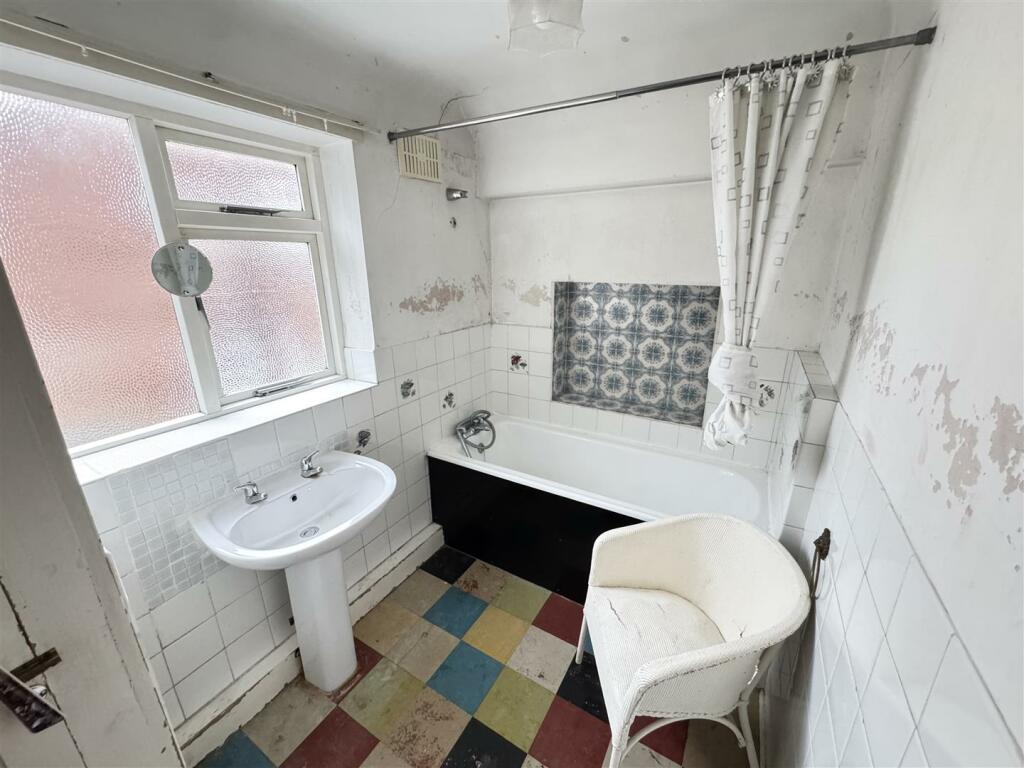 Additional property image - Edinburgh Drive, Prenton