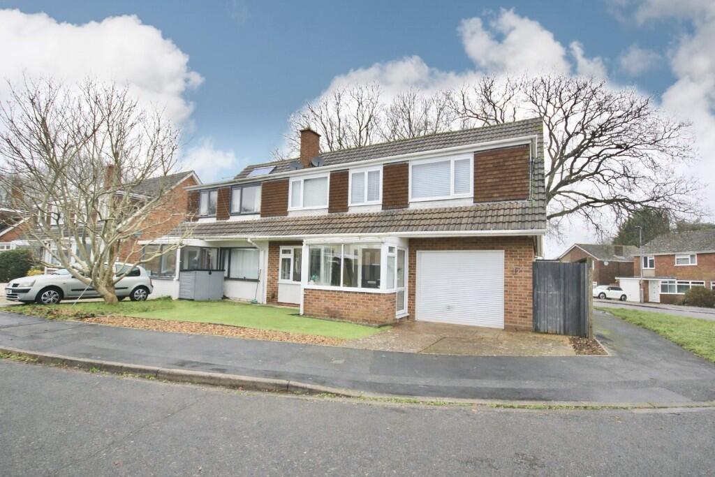 Main image of property: Siskin Close, Ferndown, Dorset, BH22