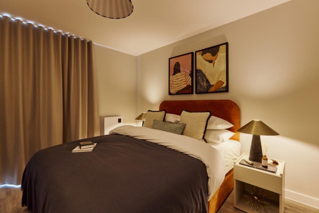 Main image of property: Flat 37, Gramercy Tower, 6 Curran Road, Cardiff(City), CF10