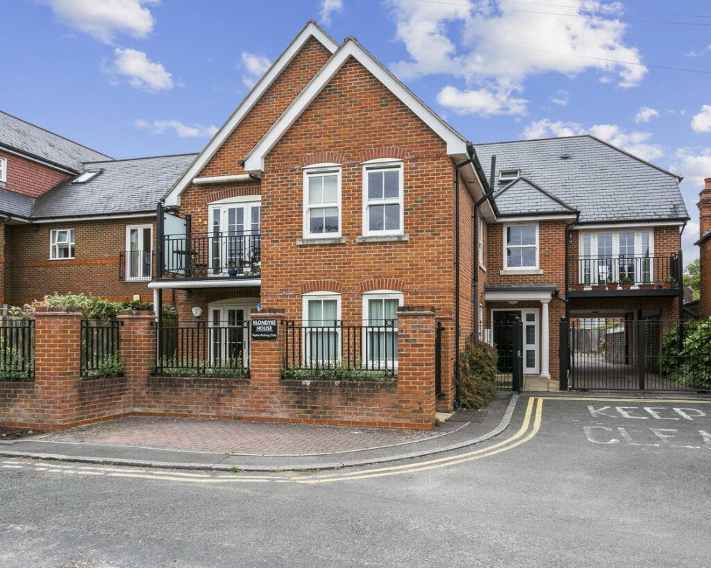 Main image of property: Klondyke, Marlow, SL7