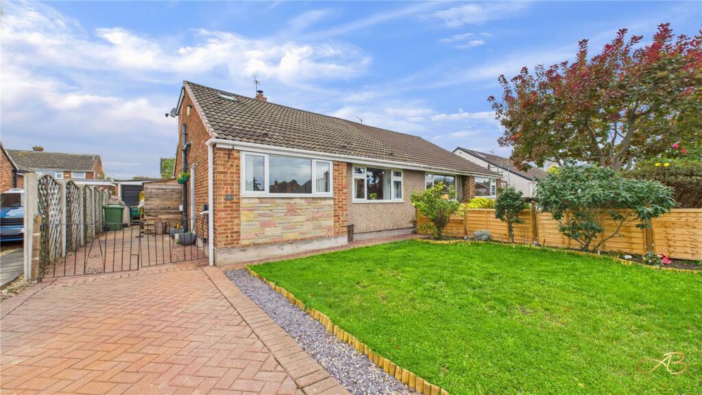 Main image of property: Oakfield Avenue, Eaglescliffe, TS16