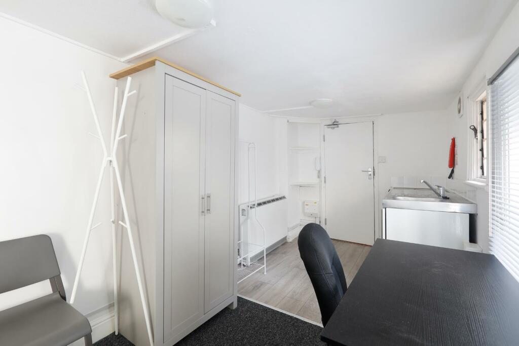 Additional property image - Norfolk Square, Brighton