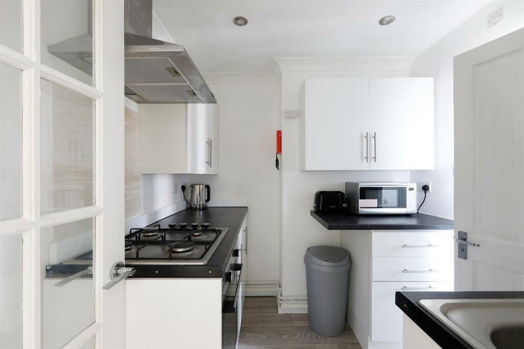 Additional property image - St. James's Street, Brighton